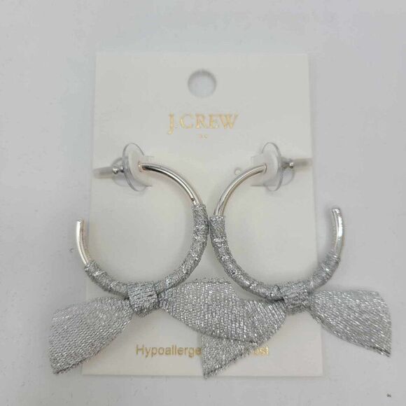 J Crew Factory Silver Ribbon Wrapped Hoops NWT! NEW! - Picture 3 of 6